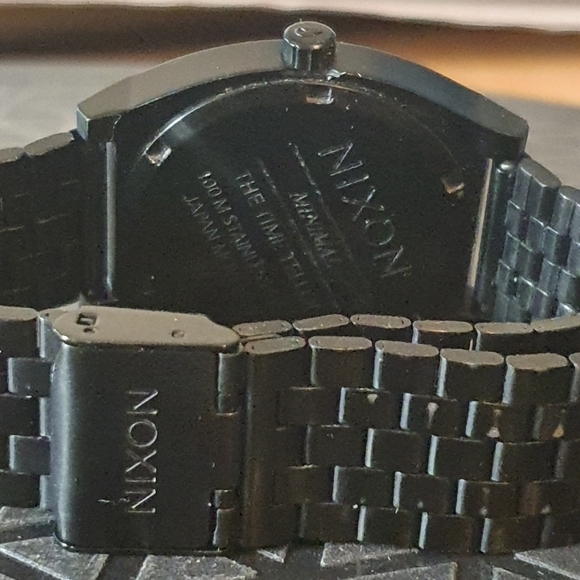 Nixon Minimal The Time Teller Black Stainless Steel Men's Watch - Picture 3 of 4
